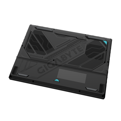 Gigabyte Gaming A16 RTX 5050 - vue de dessous, grilles de ventilation